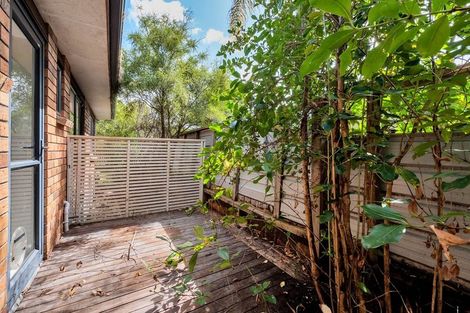 Photo of property in 170 Pooks Road, Swanson, Auckland, 0612