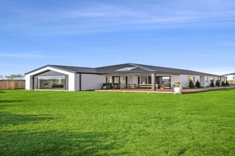 Photo of property in 25 Coppermine Crescent, Brightwater, 7022