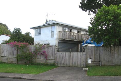 Photo of property in 30 Bellringer Road, Massey, Auckland, 0614