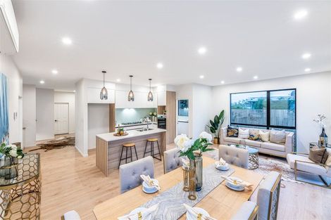 Photo of property in 16 Matau Rise, Te Atatu Peninsula, Auckland, 0610