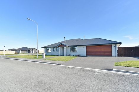 Photo of property in 8 Claremont Crescent, Amberley, 7410