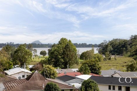 Photo of property in 21b Dingadee Street, Welcome Bay, Tauranga, 3112