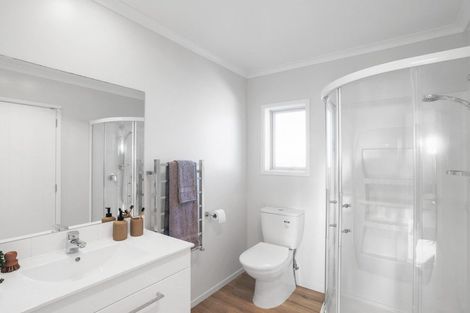 Photo of property in 387 Estuary Road, South New Brighton, Christchurch, 8062