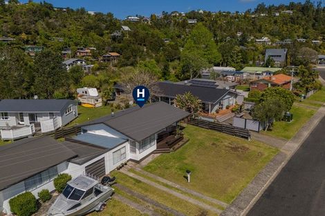 Photo of property in 4 Diamond Drive, Tairua, 3508