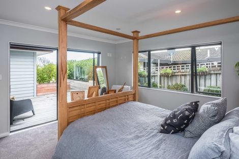 Photo of property in 17b Huia Street, Waikanae, 5036