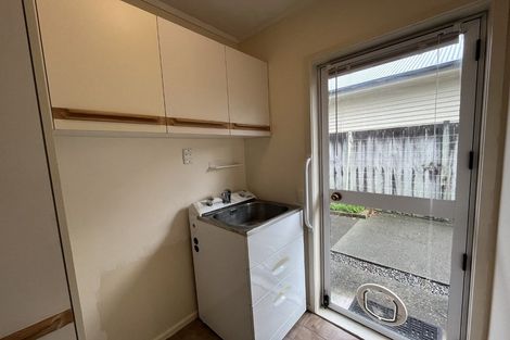 Photo of property in 1/169 Whites Line East, Waiwhetu, Lower Hutt, 5010