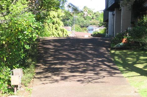 Photo of property in 1/21 Redwing Street, Browns Bay, Auckland, 0630