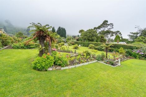 Photo of property in 13 Monowai Road, Ravensbourne, Dunedin, 9022