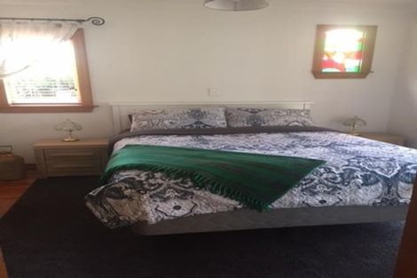 Photo of property in 1 Wikitoria Road, Putiki, Whanganui, 4500