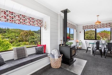 Photo of property in 76 Gordon Road, Plimmerton, Porirua, 5026
