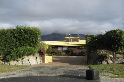 Photo of property in 38 Manuka Crescent, Wanaka, 9305
