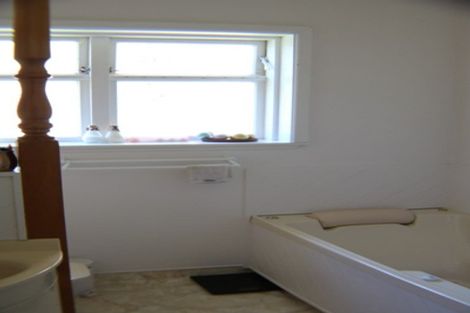 Photo of property in 65 Riverside Drive, Waiwhetu, Lower Hutt, 5010