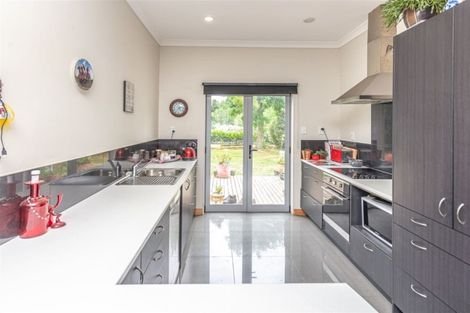 Photo of property in 2 Mcneil Street, Balclutha, 9230