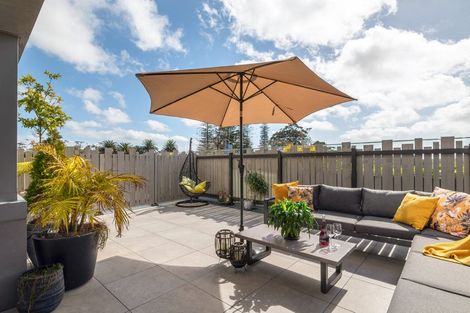 Photo of property in 205/8 Waikumete Road, Glen Eden, Auckland, 0602