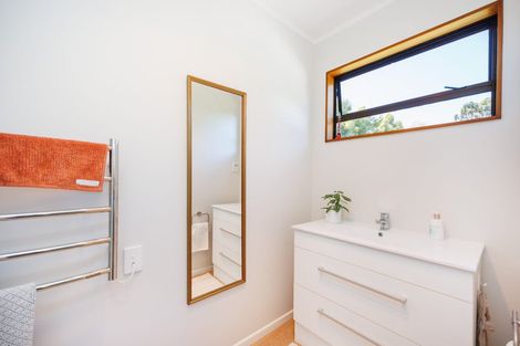 Photo of property in 20 Bowen Street, Linton, Palmerston North, 4472