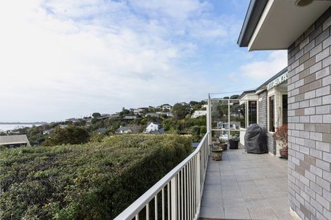 Photo of property in 63 Cannon Hill Crescent, Mount Pleasant, Christchurch, 8081