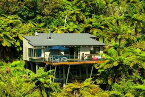 Photo of property in 328 Moetapu Bay Road, Moetapu Bay, Linkwater, 7282