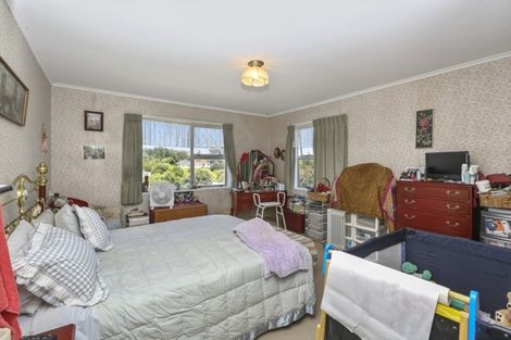 Photo of property in 6 Parris Street, Moturoa, New Plymouth, 4310