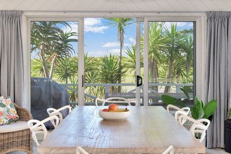 Photo of property in 716a Papamoa Beach Road, Papamoa Beach, Papamoa, 3118