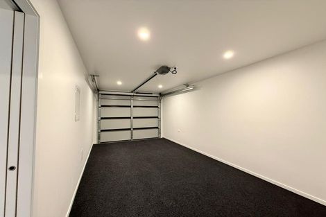 Photo of property in 30c Russell Road, Manurewa, Auckland, 2102