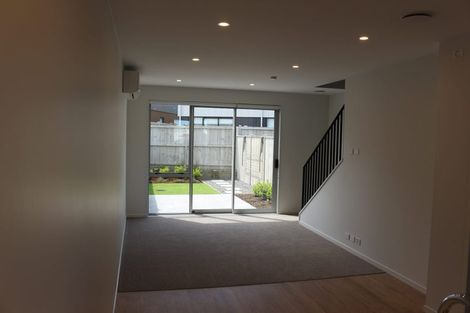 Photo of property in 43 Periko Way, Takanini, 2112