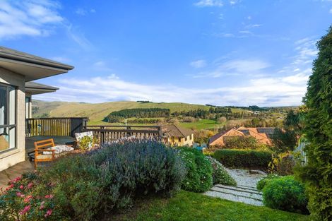 Photo of property in 41 Highcrest Heights, Westmorland, Christchurch, 8025