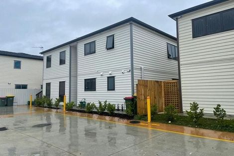 Photo of property in 4/50 Manuroa Road, Takanini, 2112