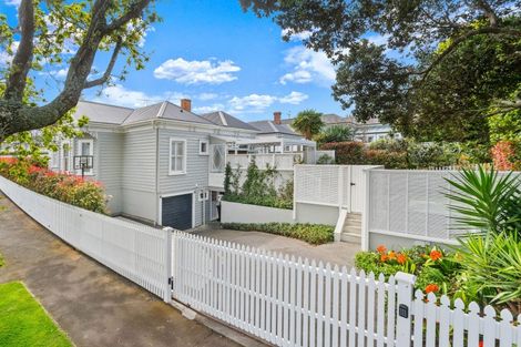 Photo of property in 37 Mozeley Avenue, Devonport, Auckland, 0624