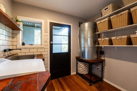 Photo of property in 10 Mahuri Road, Otatara, Invercargill, 9879