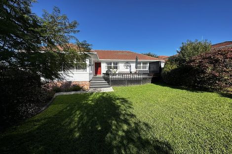Photo of property in 57 Fairclough Road, Beach Haven, Auckland, 0626
