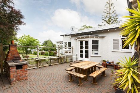 Photo of property in 163 West Street, Feilding, 4702