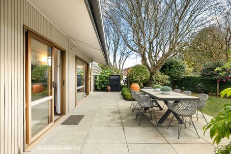 Photo of property in 27 Highland Place, Avonhead, Christchurch, 8042
