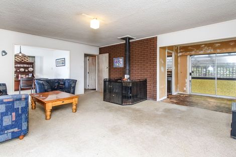 Photo of property in 347 Royal Road, Massey, Auckland, 0614