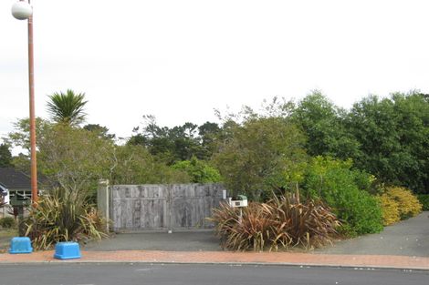 Photo of property in 32 Cloverfields Drive, Waimauku, 0812
