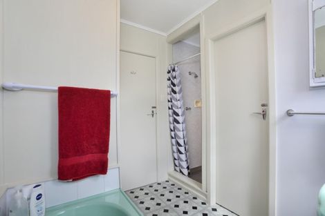 Photo of property in 3 Dalrymple Place, Marton, 4710