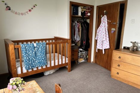 Photo of property in 12 Titiro Moana Road, Korokoro, Lower Hutt, 5012