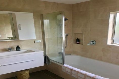 Photo of property in 92b Coronation Road, Hillcrest, Auckland, 0627