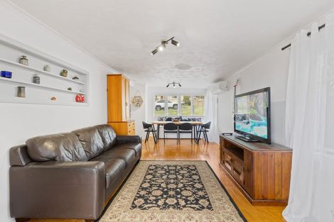 Photo of property in 1 Brick Street, Te Aroha, 3320