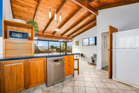 Photo of property in 7 Furneaux Grove, Whitby, Porirua, 5024