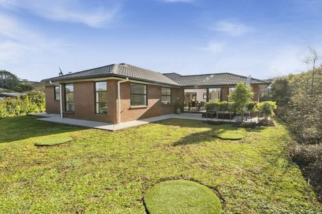 Photo of property in 4 Laly Haddon Place, Matakana, Warkworth, 0985