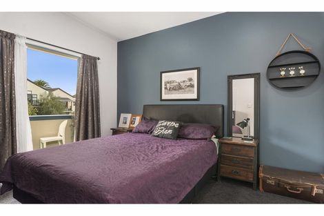 Photo of property in 6/6-8 Pannill Place, Oteha, Auckland, 0632