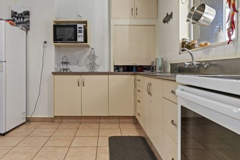 Photo of property in 39 Te Herekiekie Street, Turangi, 3334