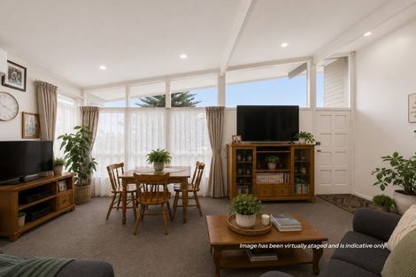 Photo of property in 69 Ferguson Street, Manurewa East, Auckland, 2102