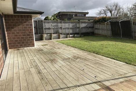 Photo of property in 1 Gaylands Place, Opaheke, Papakura, 2113