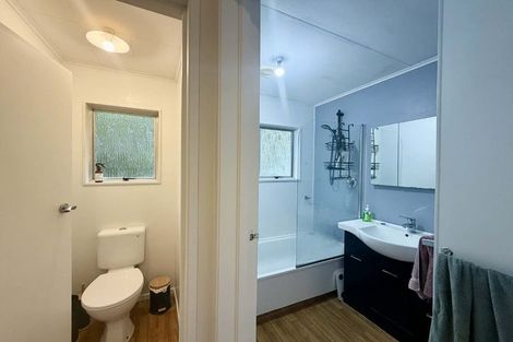 Photo of property in 6 Newlyn Place, Welbourn, New Plymouth, 4312