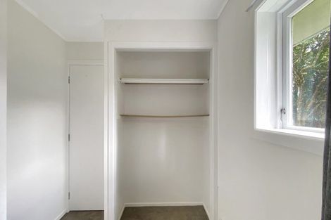 Photo of property in 24 Marie Crescent, Te Atatu South, Auckland, 0610