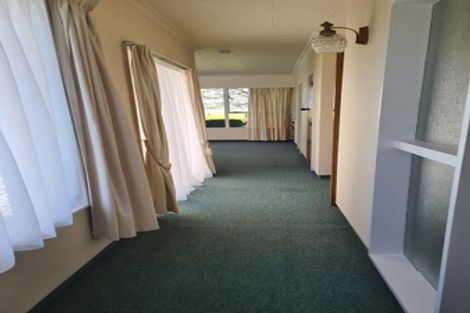 Photo of property in 26 Hornsby Street, Carterton, 5713