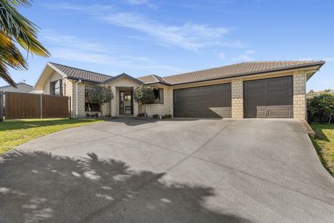 Photo of property in 18 Rosella Drive, Welcome Bay, Tauranga, 3112