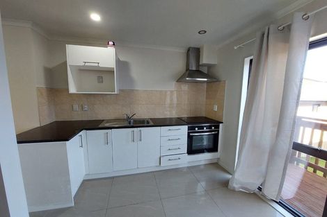 Photo of property in 3/3 Wallson Crescent, Wiri, Auckland, 2104