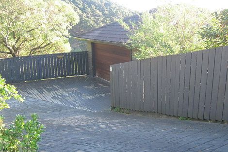 Photo of property in 22 Robieson Street, Roseneath, Wellington, 6011